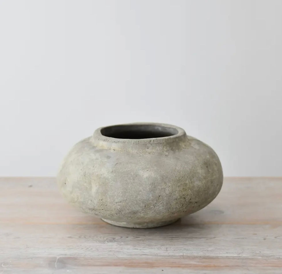 Stone bowl vase