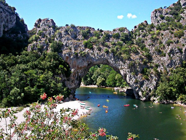 vallon pont d'arc