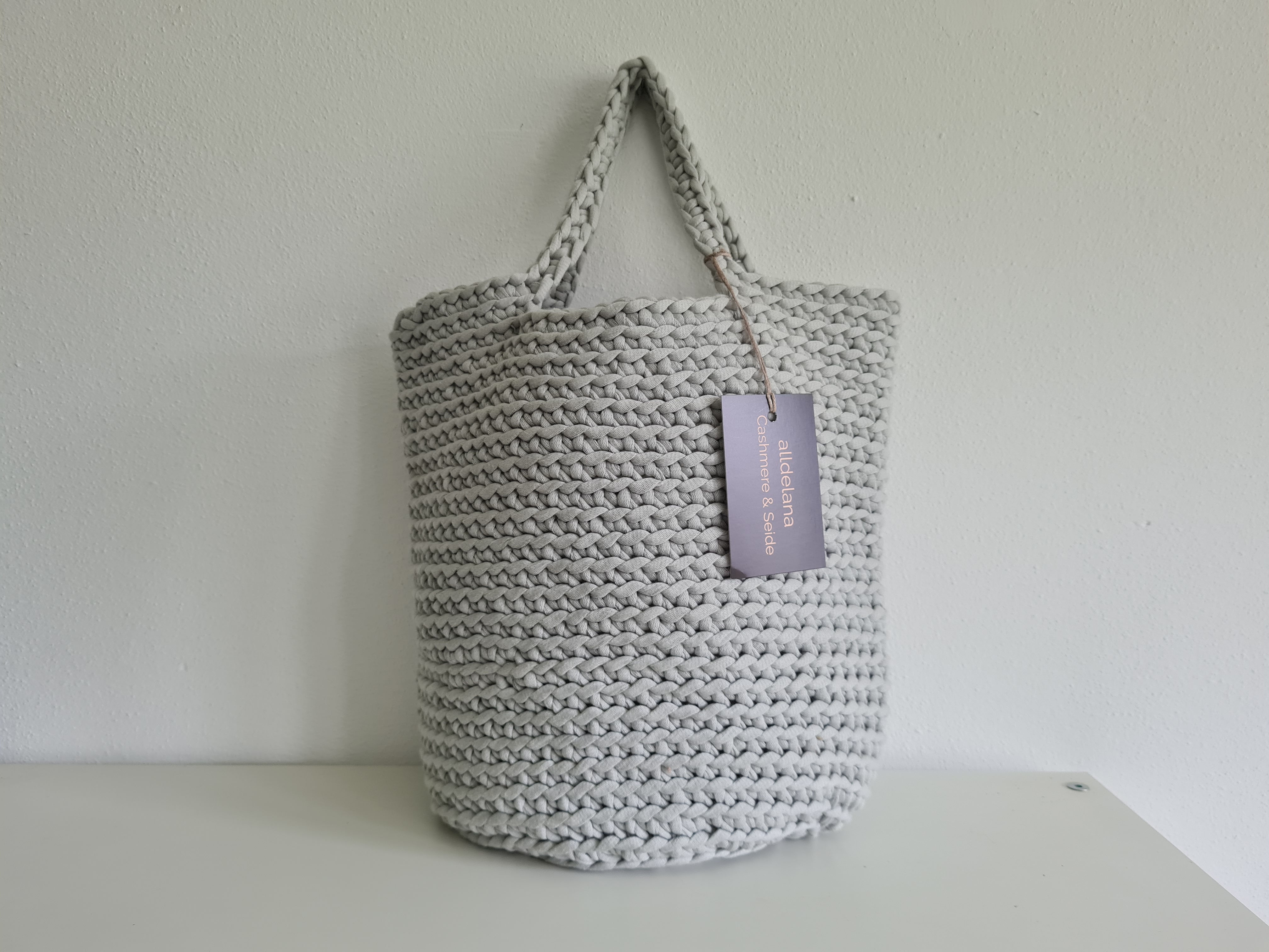 TOTE BAG Einkaufstasche hellgrau