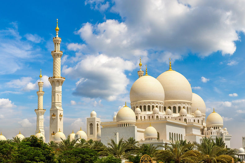 Sheikh Zayed Grand Mosque in Abu Dhabi i