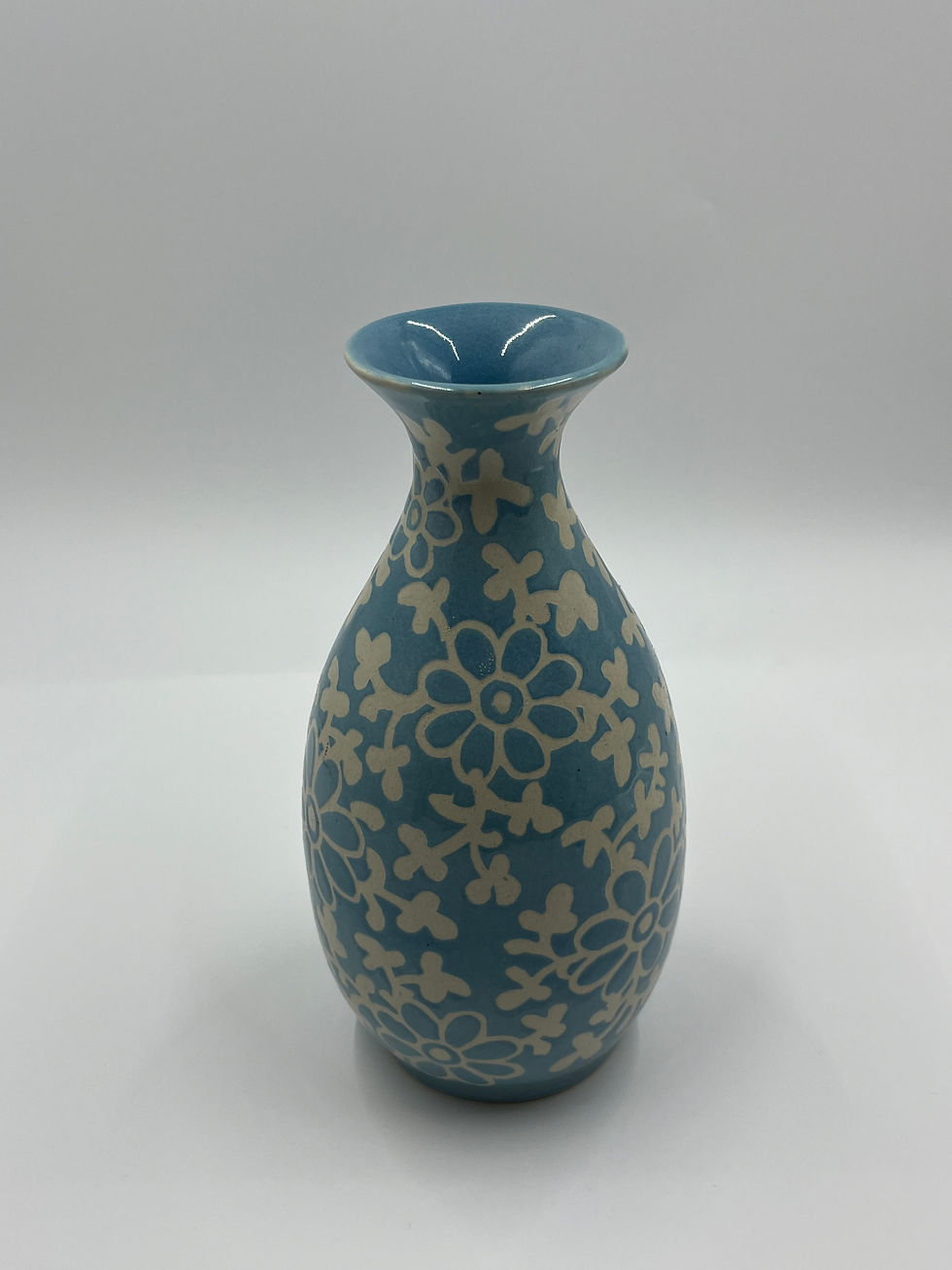 Thumbnail: Blue Flower Pop Bouquet Vase  (Stoneware) WhiteFlower & Vine Motif