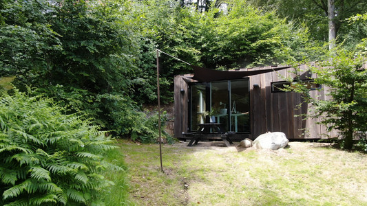 modus.dk, MODUS A/S, Retail design, indretningshjælp, indretningsarkitekt, inventar, indretnings designer, butiksdesign, butiksindretning, butiks koncept, inventar design, møbeldesigner, butiksmøbler, kontorindretning, plantegning, inventarfirma, messe design, showroom, shop in shop, konceptudvikling, design virksomhed, produktion af inventar, Indretnings løsninger, kæde koncept, podie, disk, display, indretning af butik, design af inventar, hjælp til butiksindretning, hjælp til kontorindretning, hjælp til indretning. Design af disk, udvikling af flagsign, design af butiksborde, butiks stativ, workspace, butiksindretning, interiordesign, interior, design, apotek, svaneapotek, inventar, butiksinventar, butik