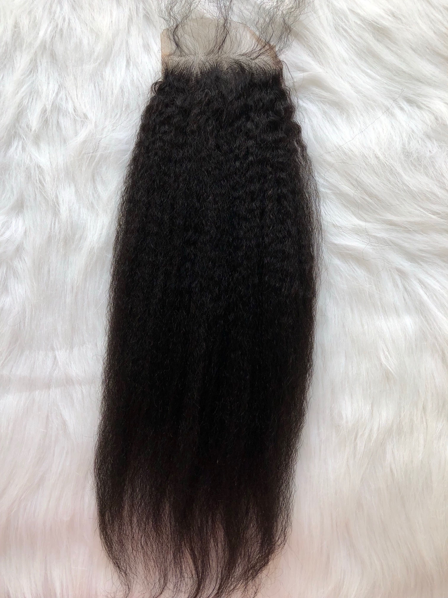 Kinky Straight Closure
