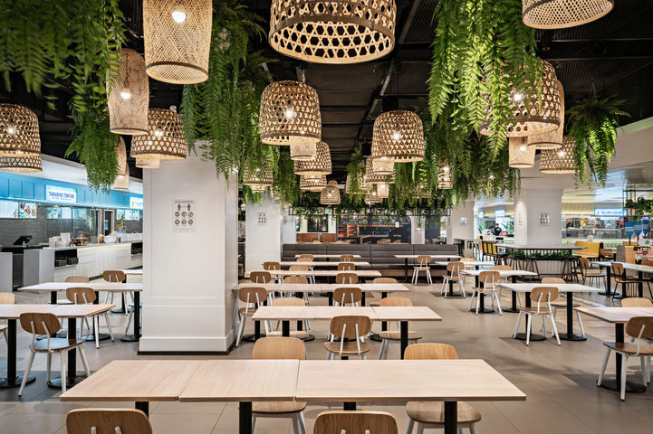 Gurney Food Hall_2-Web.jpg