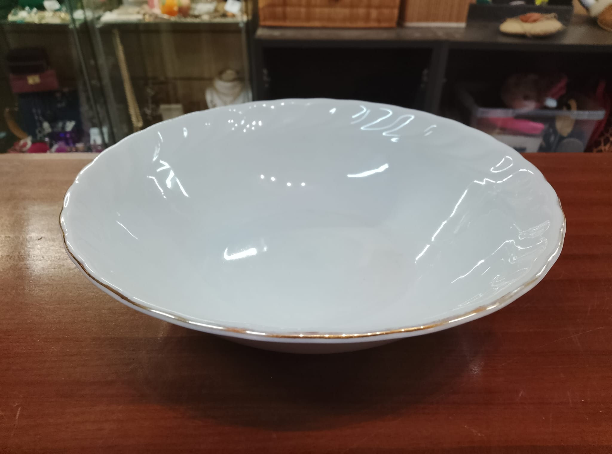 Ciotola Insalatiera in Porcellana Bianca Filo Oro