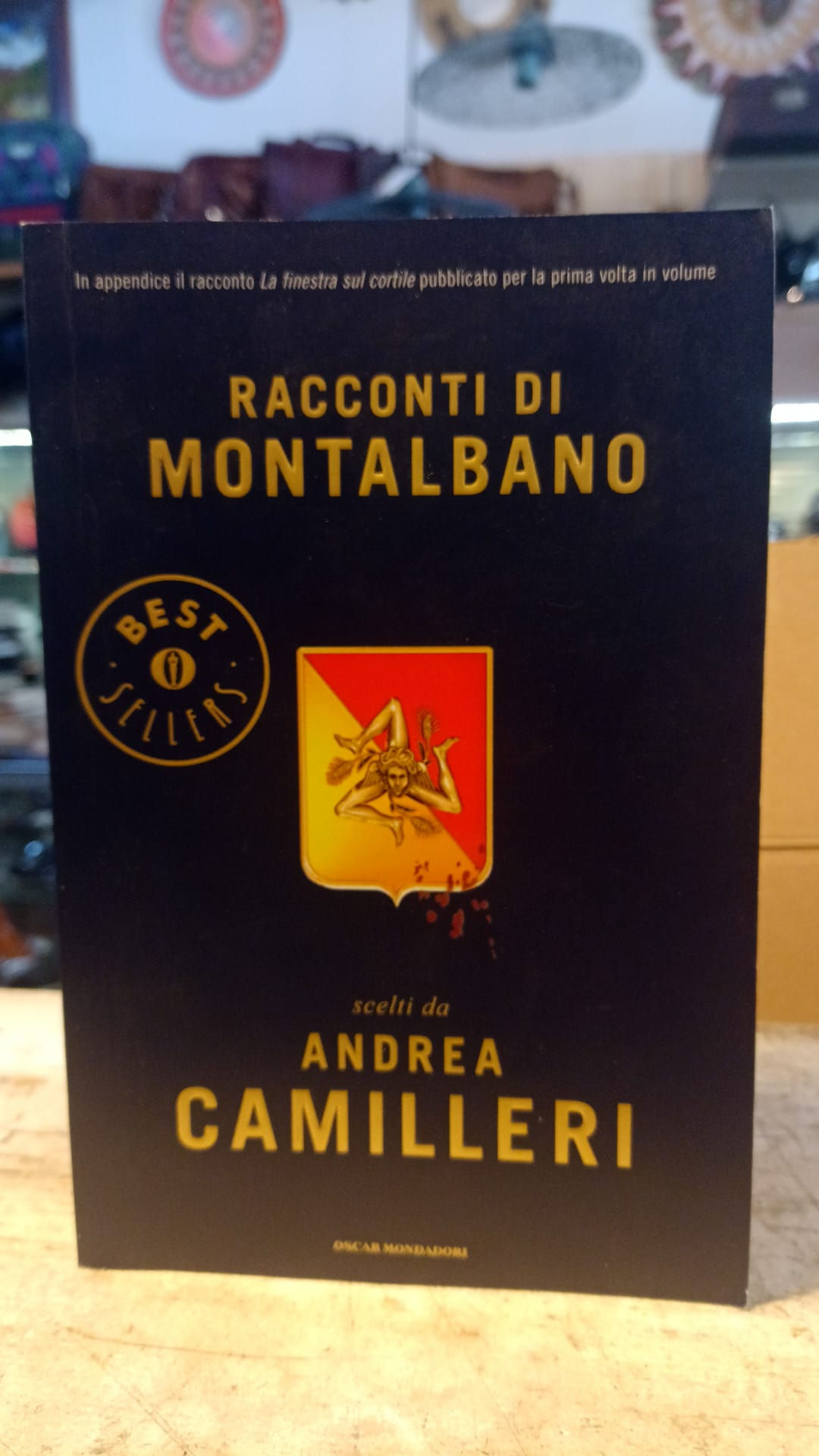 Libro RACCONTI DI MONTALBANO Scelti da Andrea Camilleri