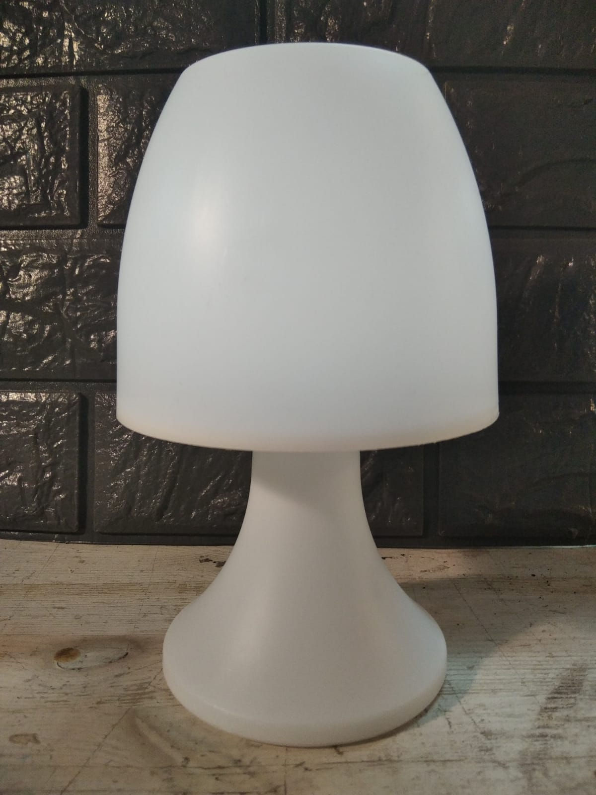 Lampada da Comodino Abatjour a LED in ABS Bianco