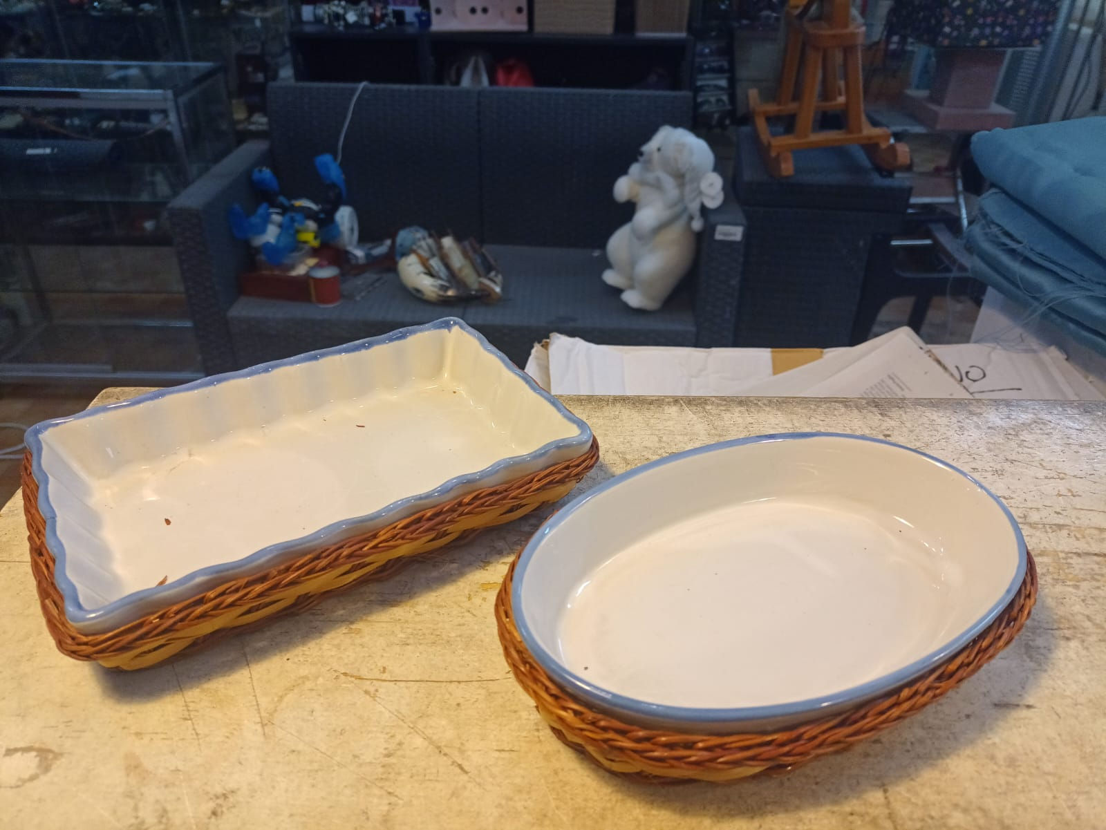 Piccola Terrina con Bordo Blu e Cestino Varie Forme a Scelta