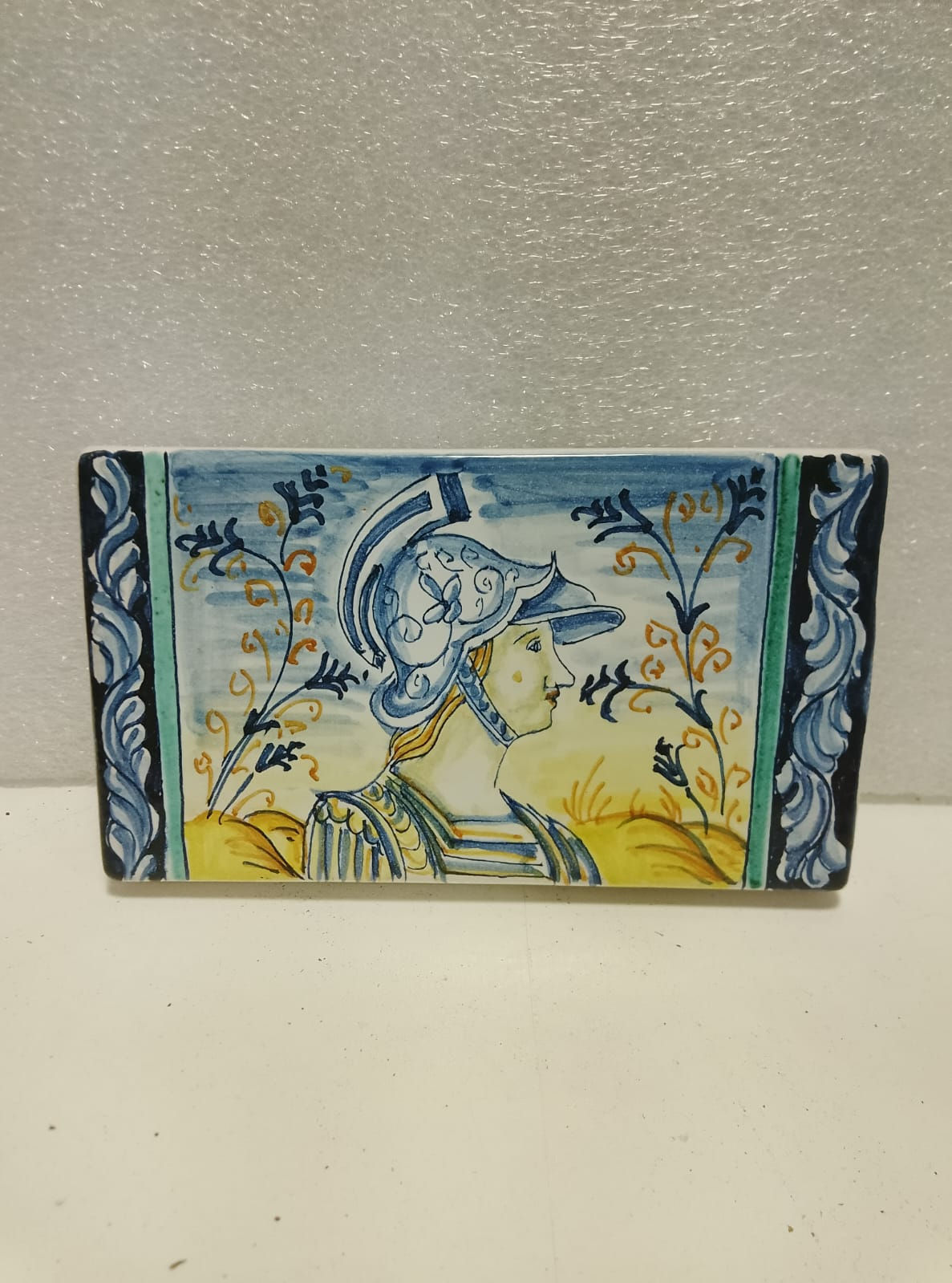 Formella in Ceramica di CASTELLI Ritratto Stile '500 Di Stefano Lina