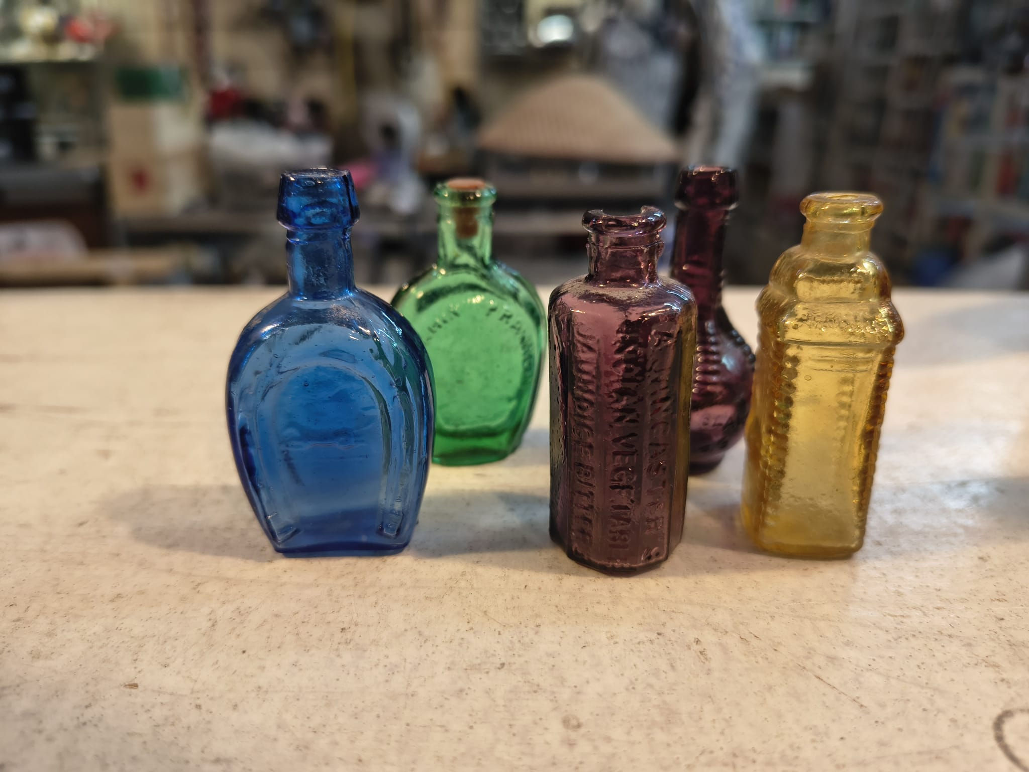 set di 5 Miniature Bottigliette in Vetro Colorato