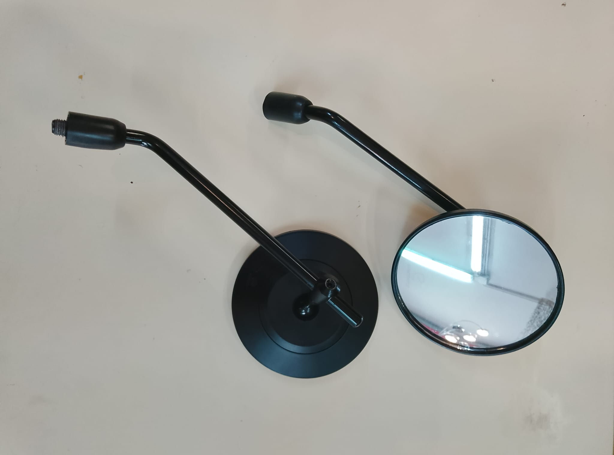 Coppia Specchietti Rotondi Neri Universali per Moto Custom