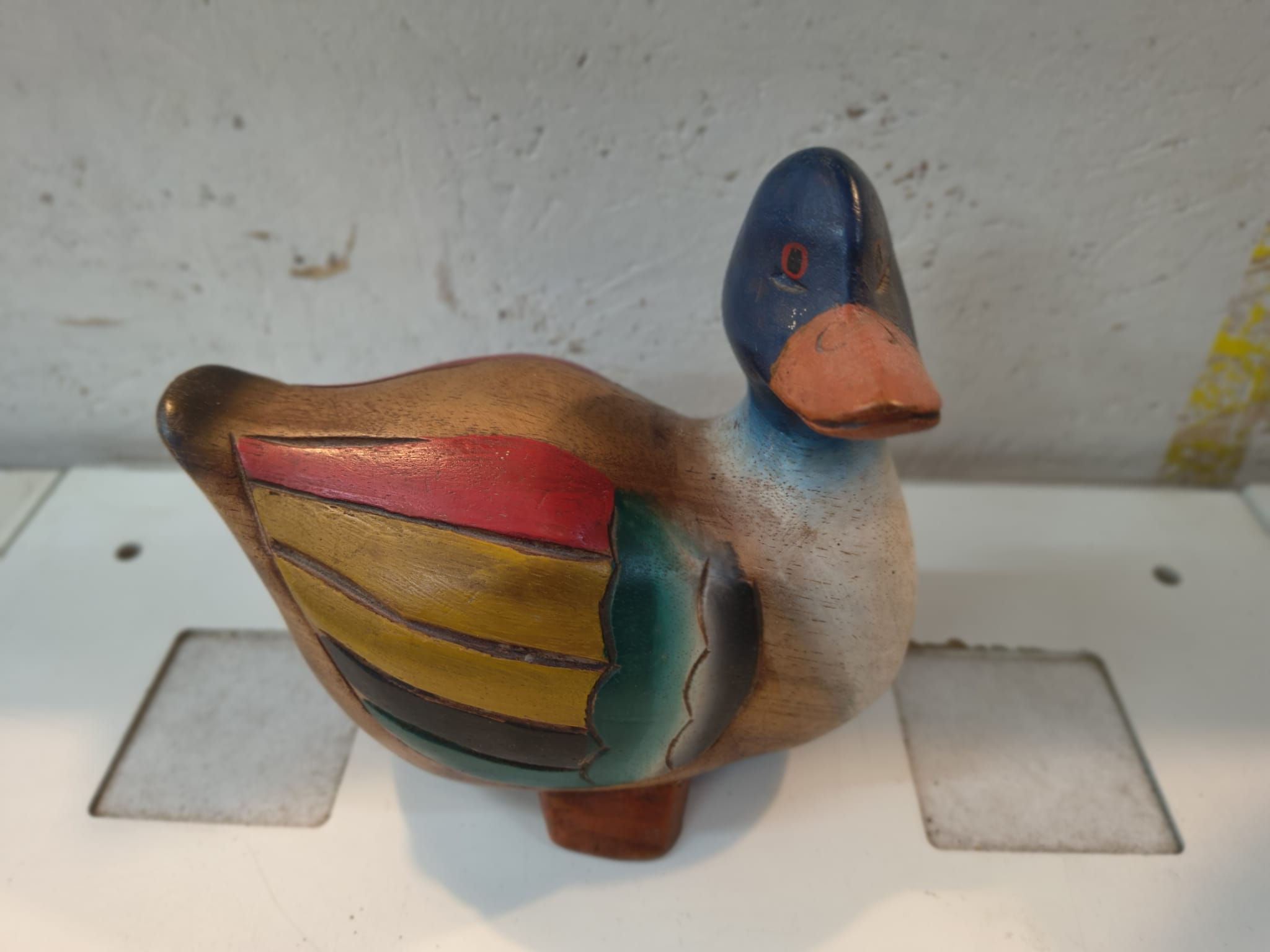 Soprammobile Papera Media Scultura in Legno Policromo