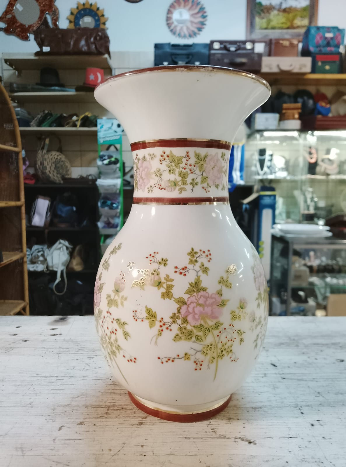 Vaso Classico in  Ceramica con Decoro Floreale Keramos