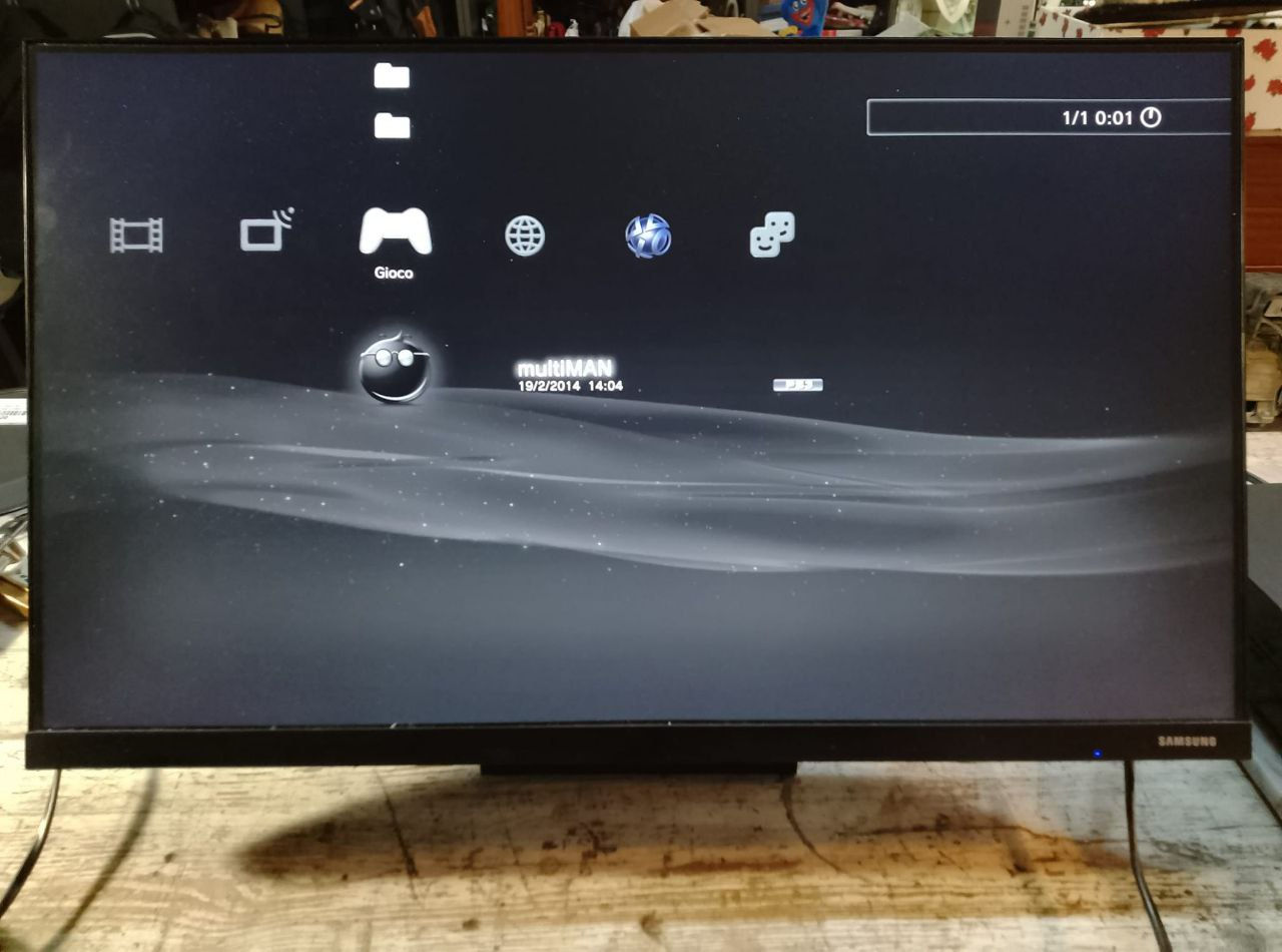 Monitor 24" SAMSUNG F24T35 Color Display Unit per Pc con Piedistallo Regolabile