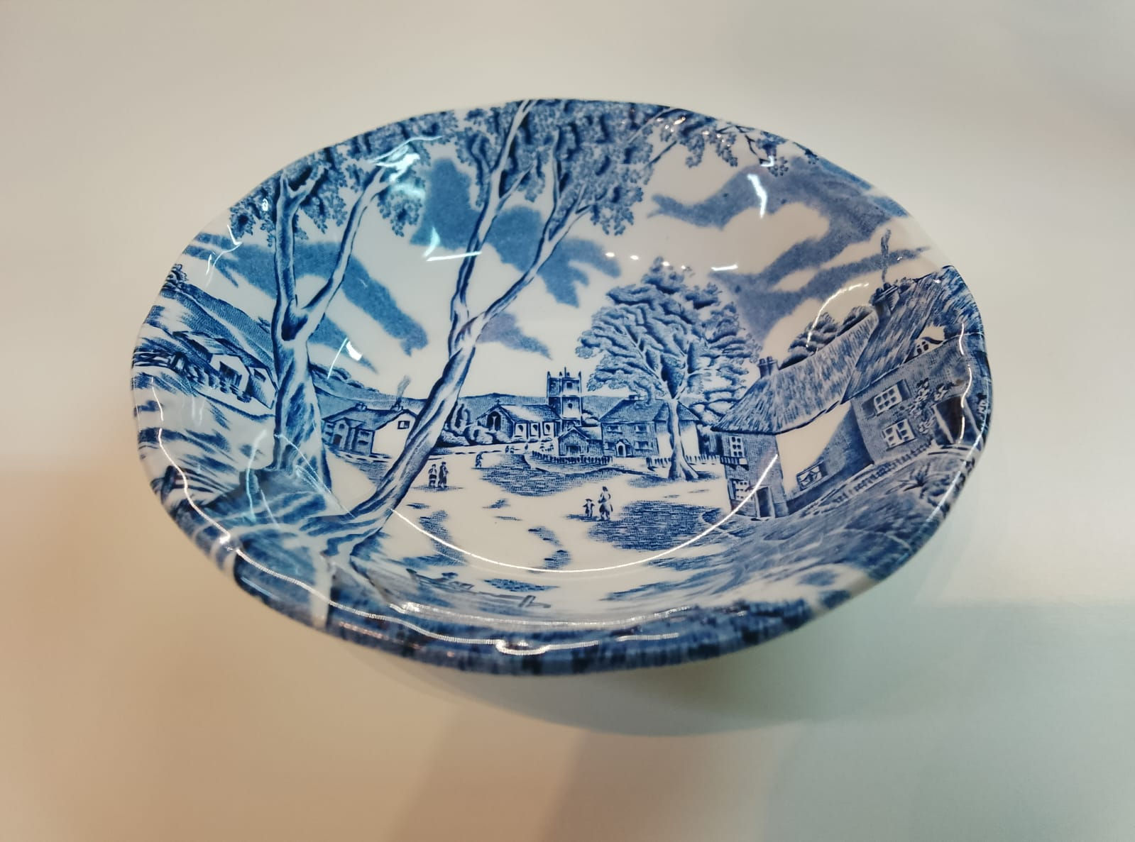 Ciotolina in Ceramica Inglese