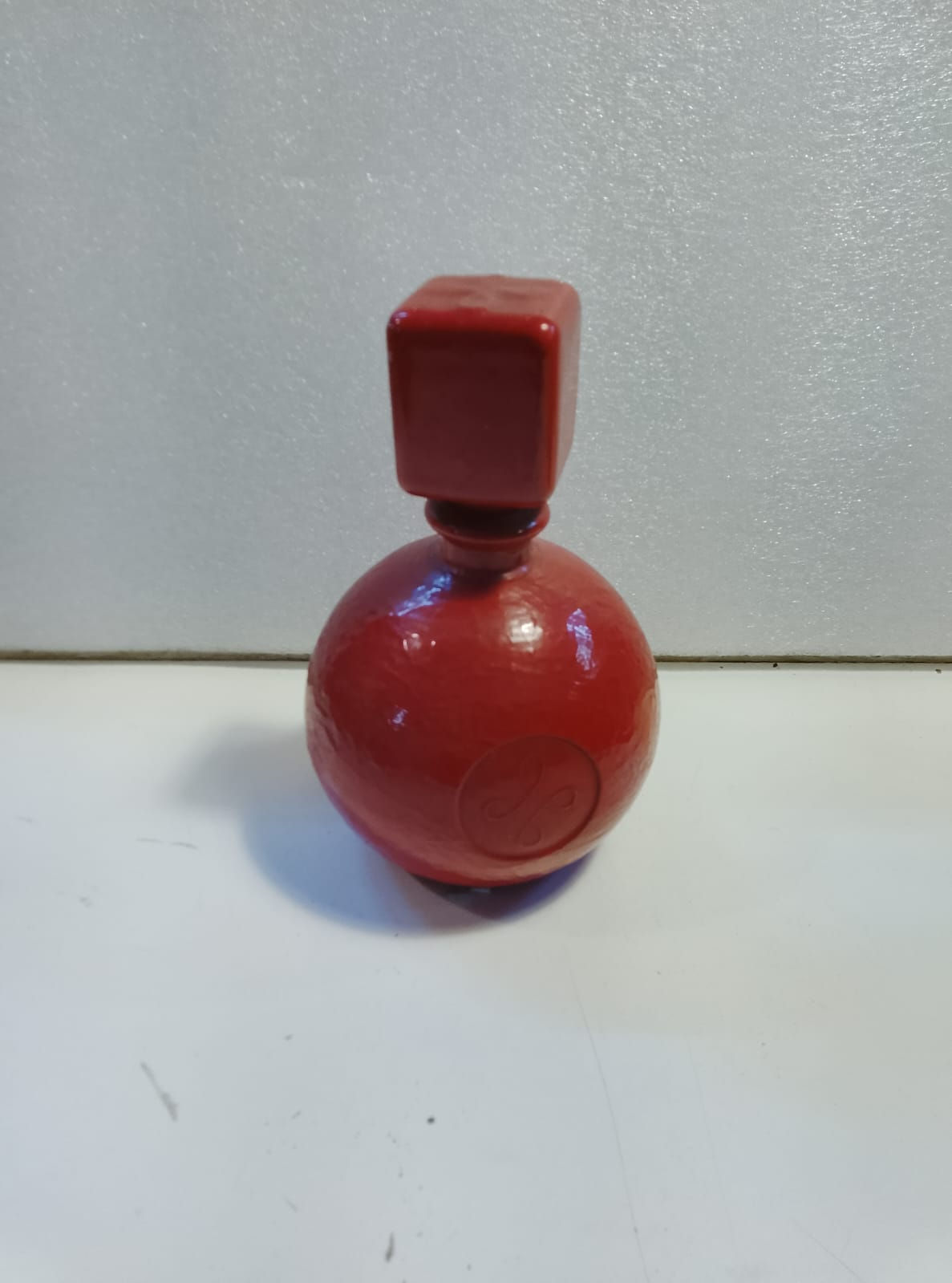 Bottiglia Vintage in Vetro Dipinto Rosso