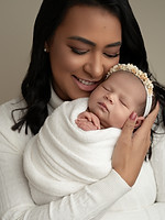 NewbornLaura-8.jpg