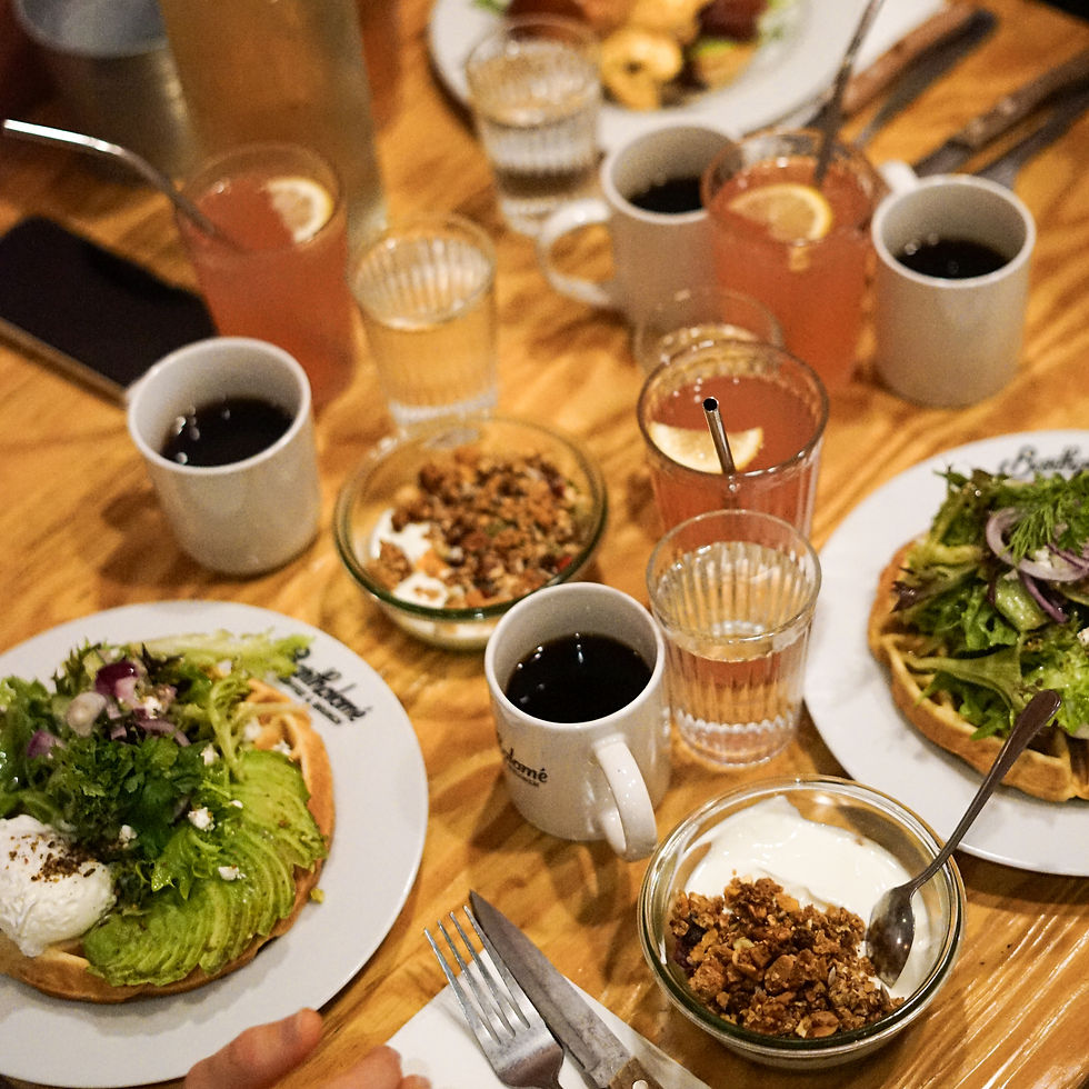 Pourquoi le brunch du week-end est devenu un véritable art de vivre à Lyon ?