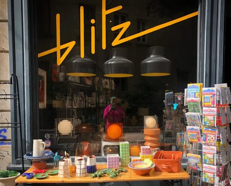 Devanture du magasin BLITZ 