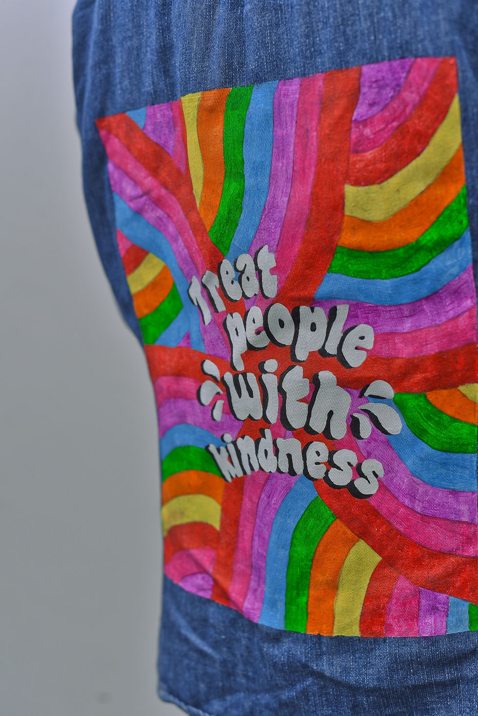 Miniatura: Treat people with kindness