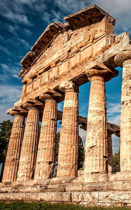 Parco archeologico di Paestum, uno dei beni della Magna Grecia più apprezzati al Mondo.