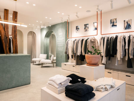 Où engager un professionnel pour rénover un espace commercial à Paris ?