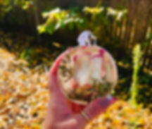 Resin Floral Ornament