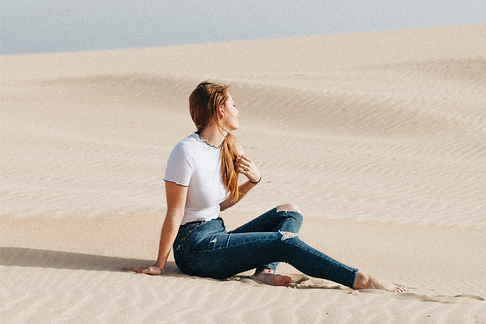Photography woman on beach with harsh lighting