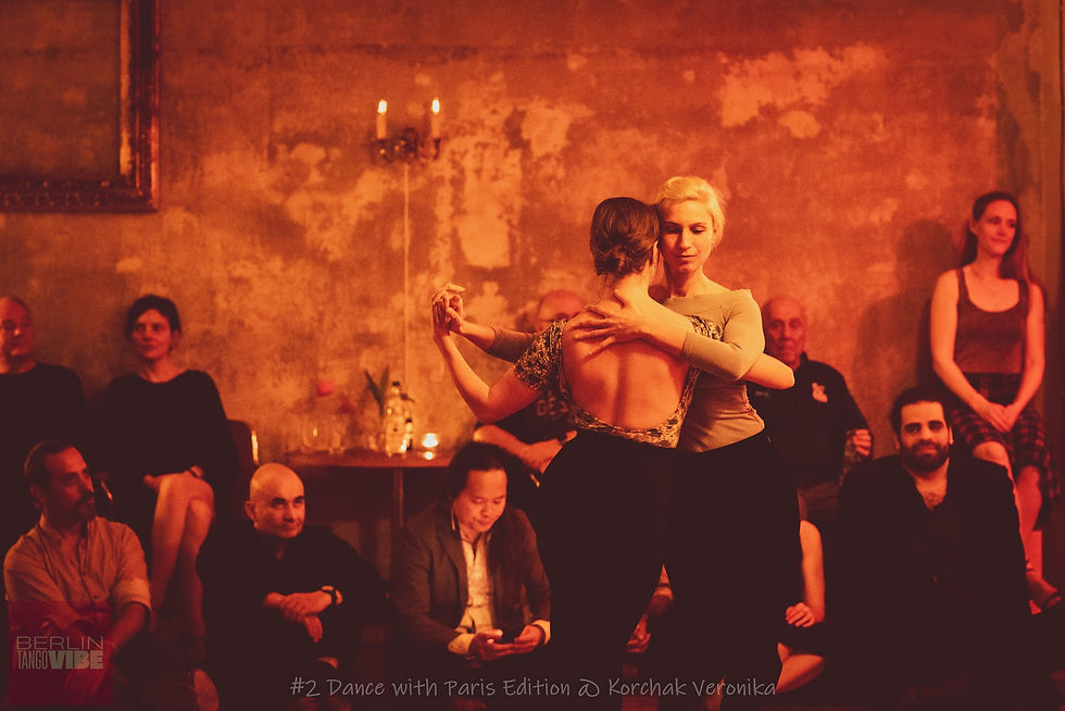 Isaure & Kira Berlin 2023 © Veronika Korchak.jpg