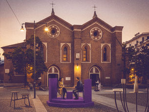 Orografie alla Milano Design Week 2026: Tell Me e il design come spazio di ascolto tra generazioni