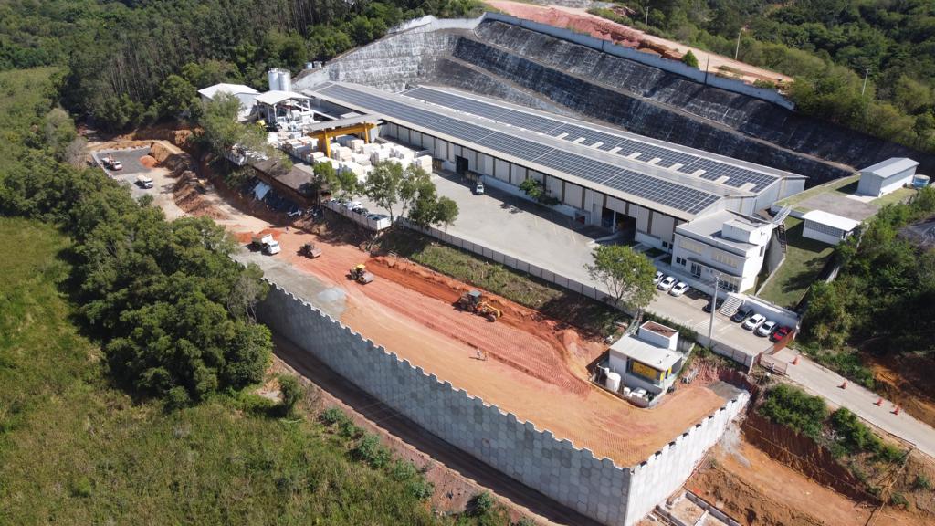 Estruturas e contenções