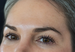 Natural Looking Lash Lift