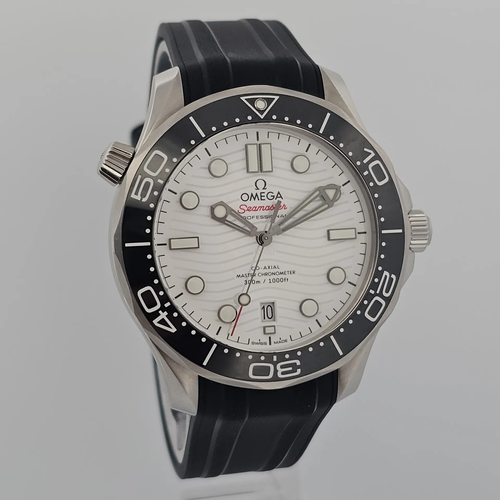 Omega Seamaster Diver 300M 210.32.42.20.04.001