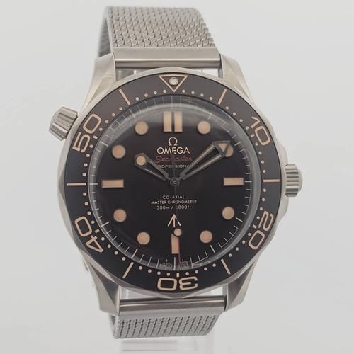 Omega Seamaster Diver 300m James Bond Edition 42mm 210.90.42.20.01.001