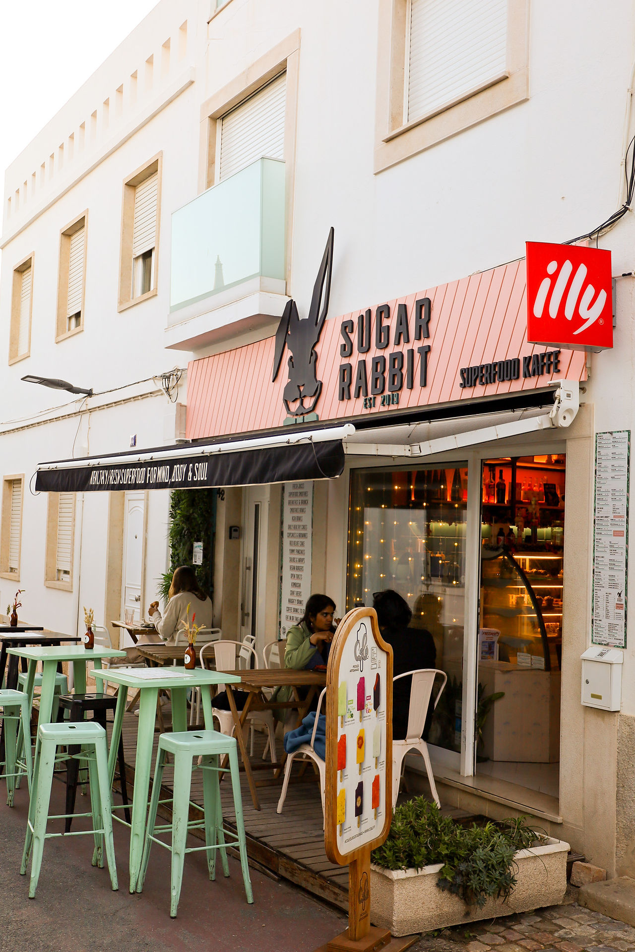 SUGAR RABBIT, Albufeira