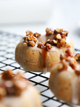 Omas Nusstorte (Nut torte)