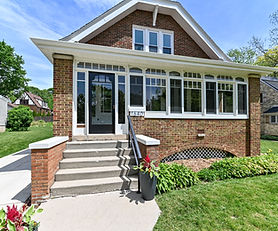 Show-Stopping Updated Wauwatosa Brick Bungalow