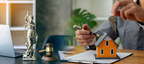 Gayrimenkul avukatı, hukuk danışmanlığı ile dava figürleri