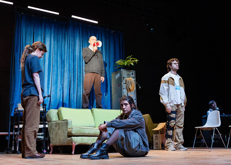 El peso de las hormigas-Teatro UNAM_Pili Pala-29.jpg
