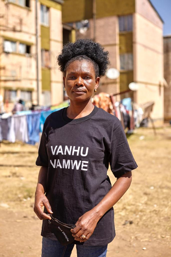 vanhu vamwe