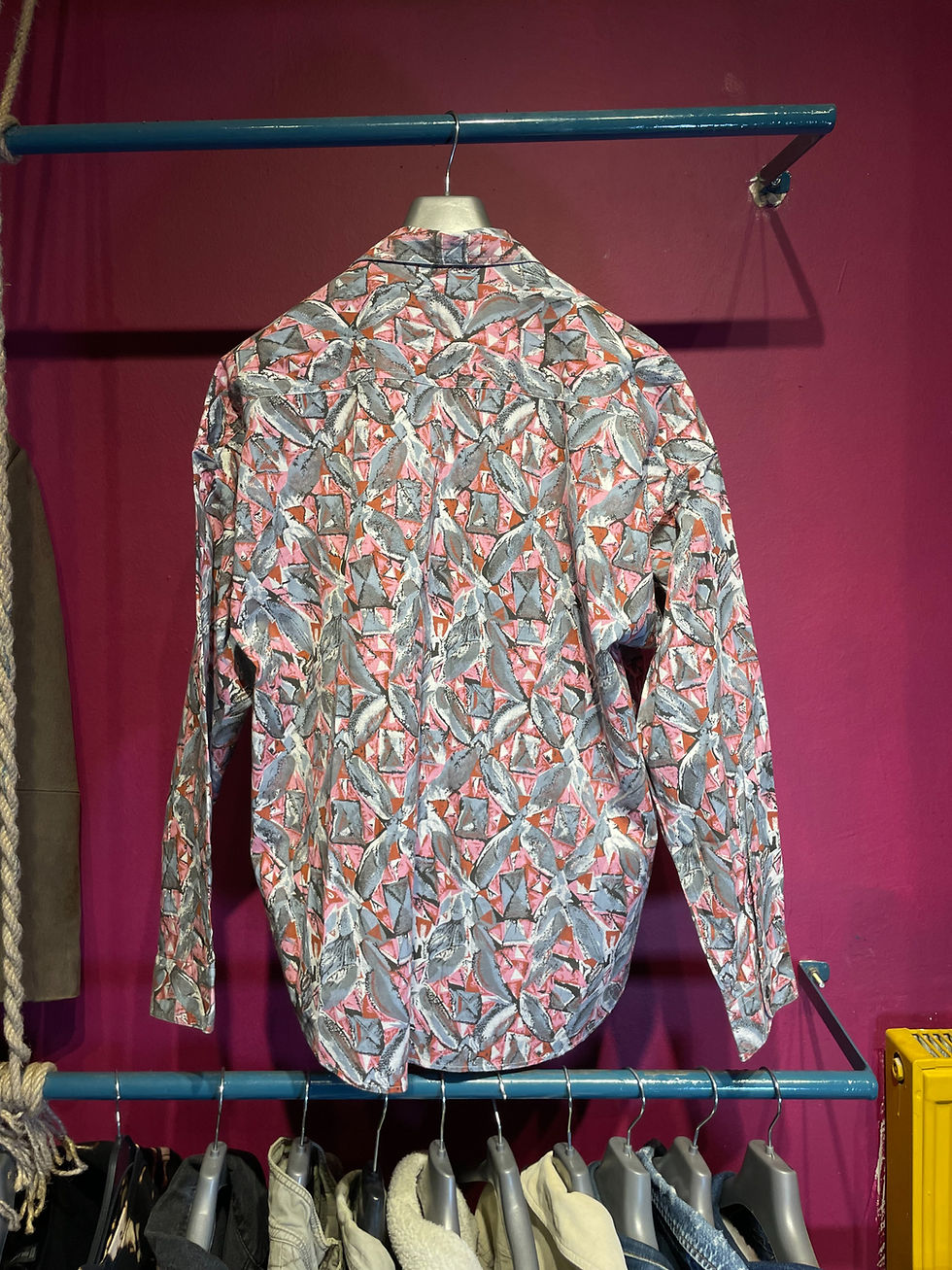 Küçük resim: Vintage 90s Desenli Oversize Gömlek