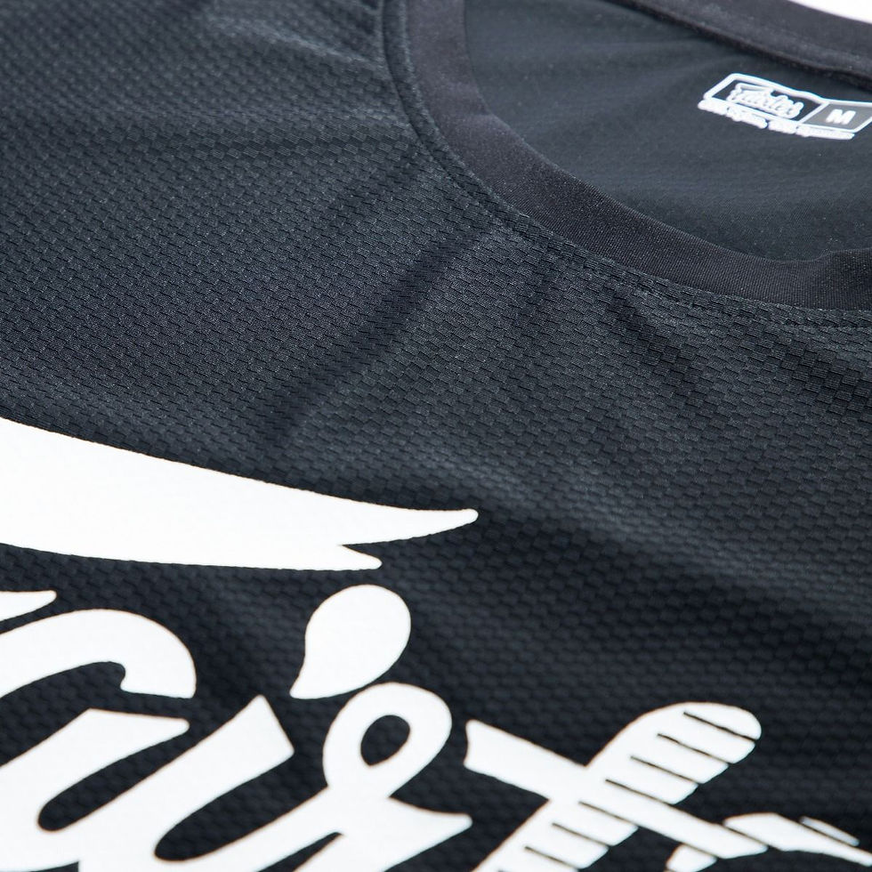 תמונה ממוזערת: TST181 Fairtex Signature Black Tee