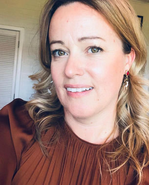 Suzanne Elizabeth (Suzi) Frew