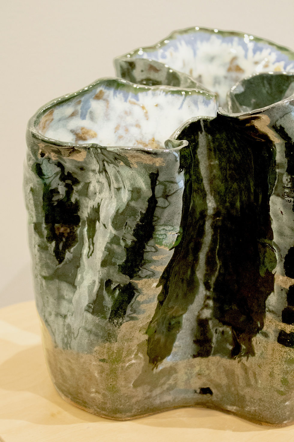 Thumbnail: Fjord Vessel Green-White