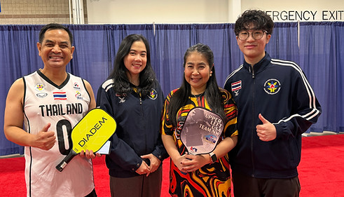 ThailandTeam.JPG