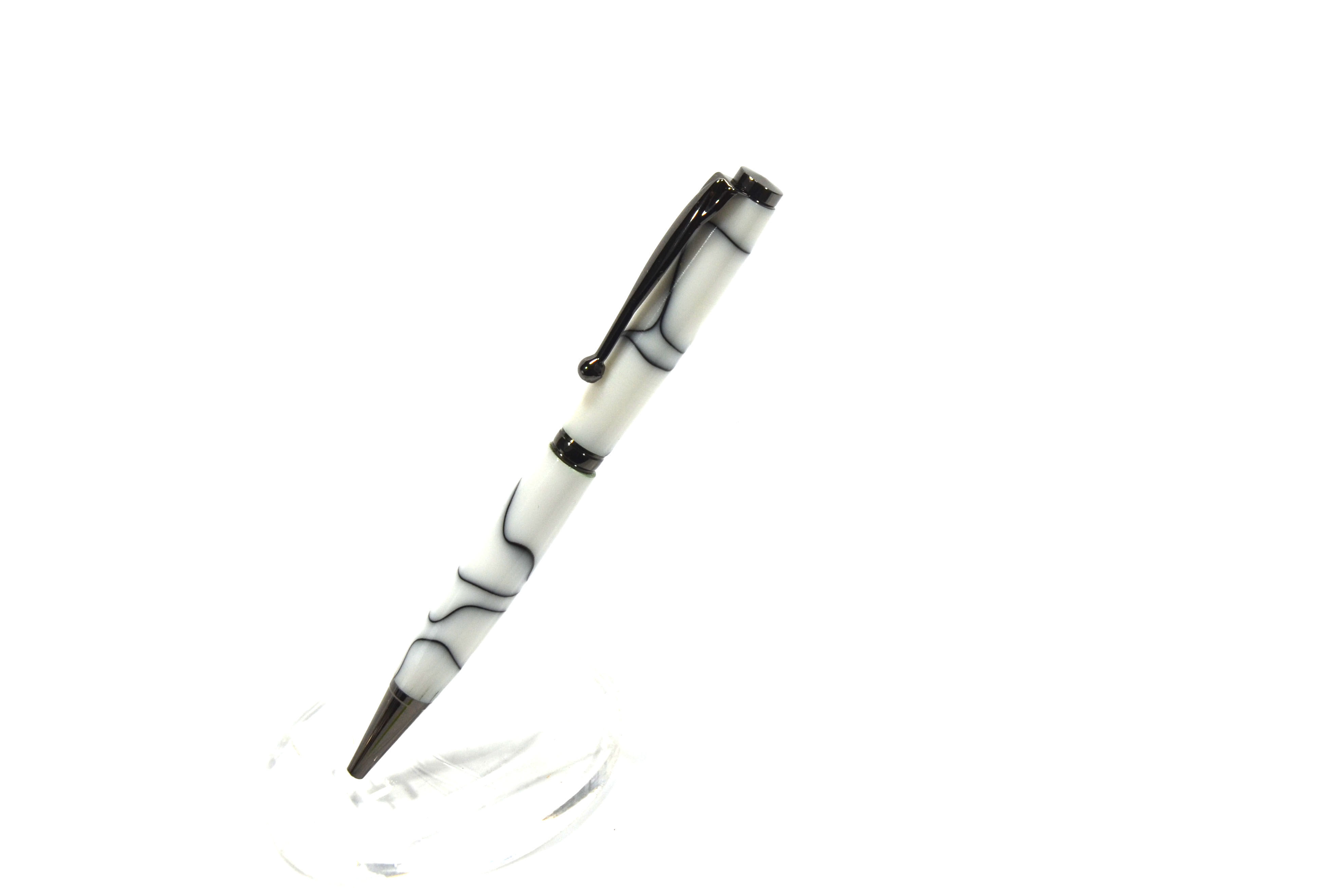 D133 Graduate Twist Pen