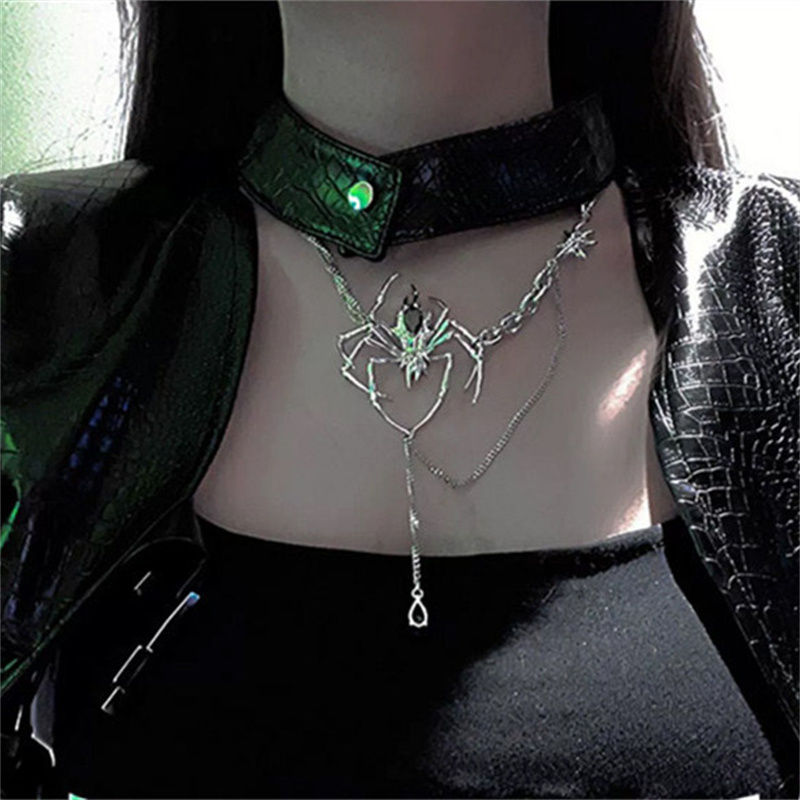 Gothic Black Spider Pendant Necklace