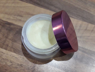 My favourite DIY face moisturiser