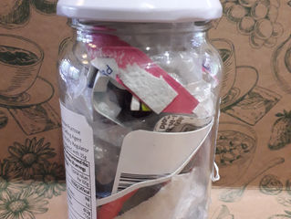What's in my trash jar? - April 2018