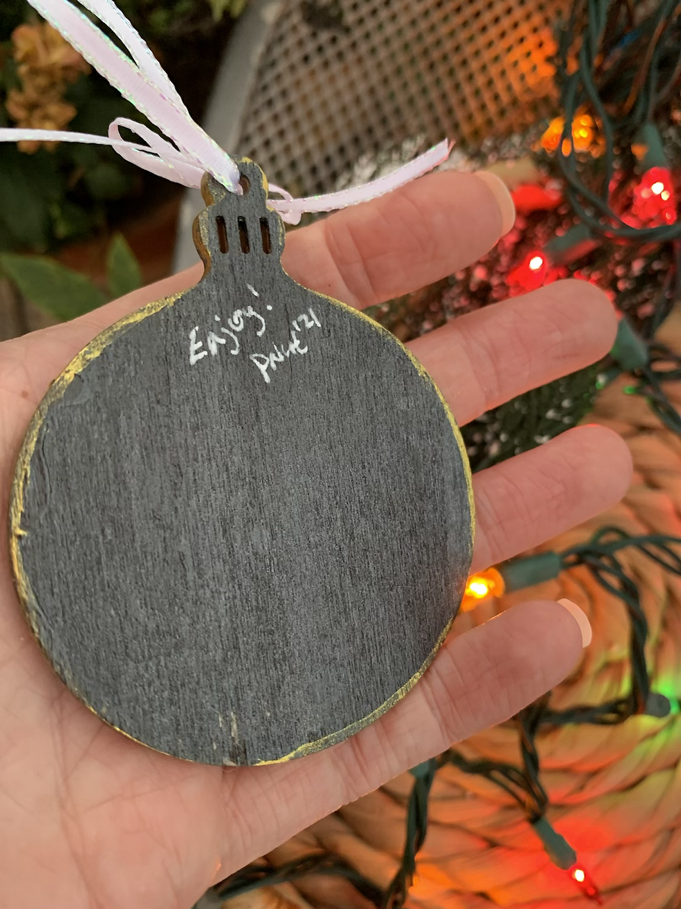 Thumbnail: Small Round Tree Ornament